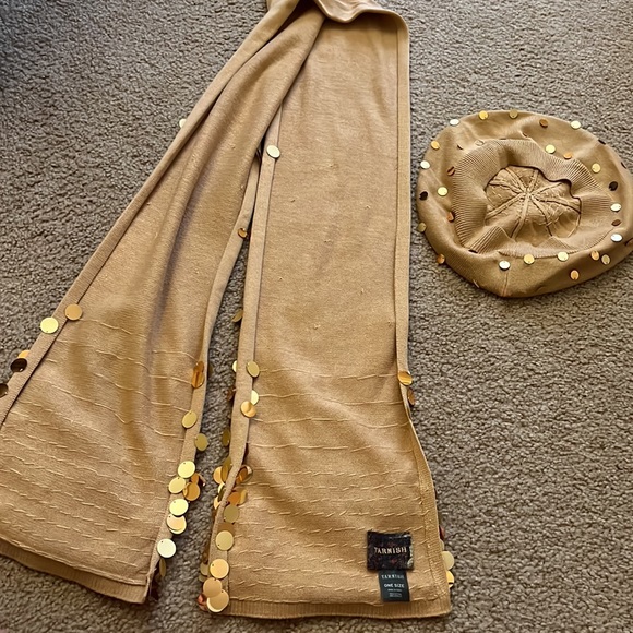 Tarnish gold sparkly scarf and hat - Picture 2 of 2